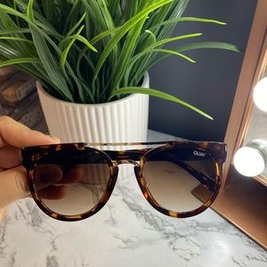 QUAY AUSTRALIA SUNNIES